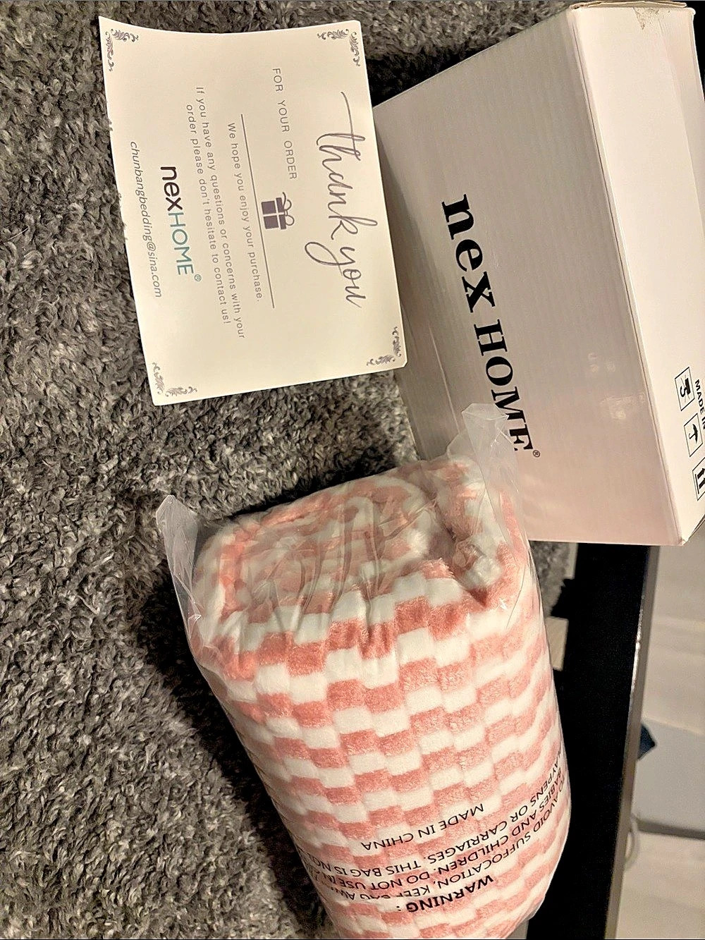 nex HOME Striped Throw Blanket in Pink & White NWT